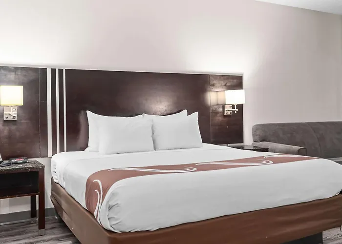 Quality Inn & Suites Mall Of America - Msp Airport