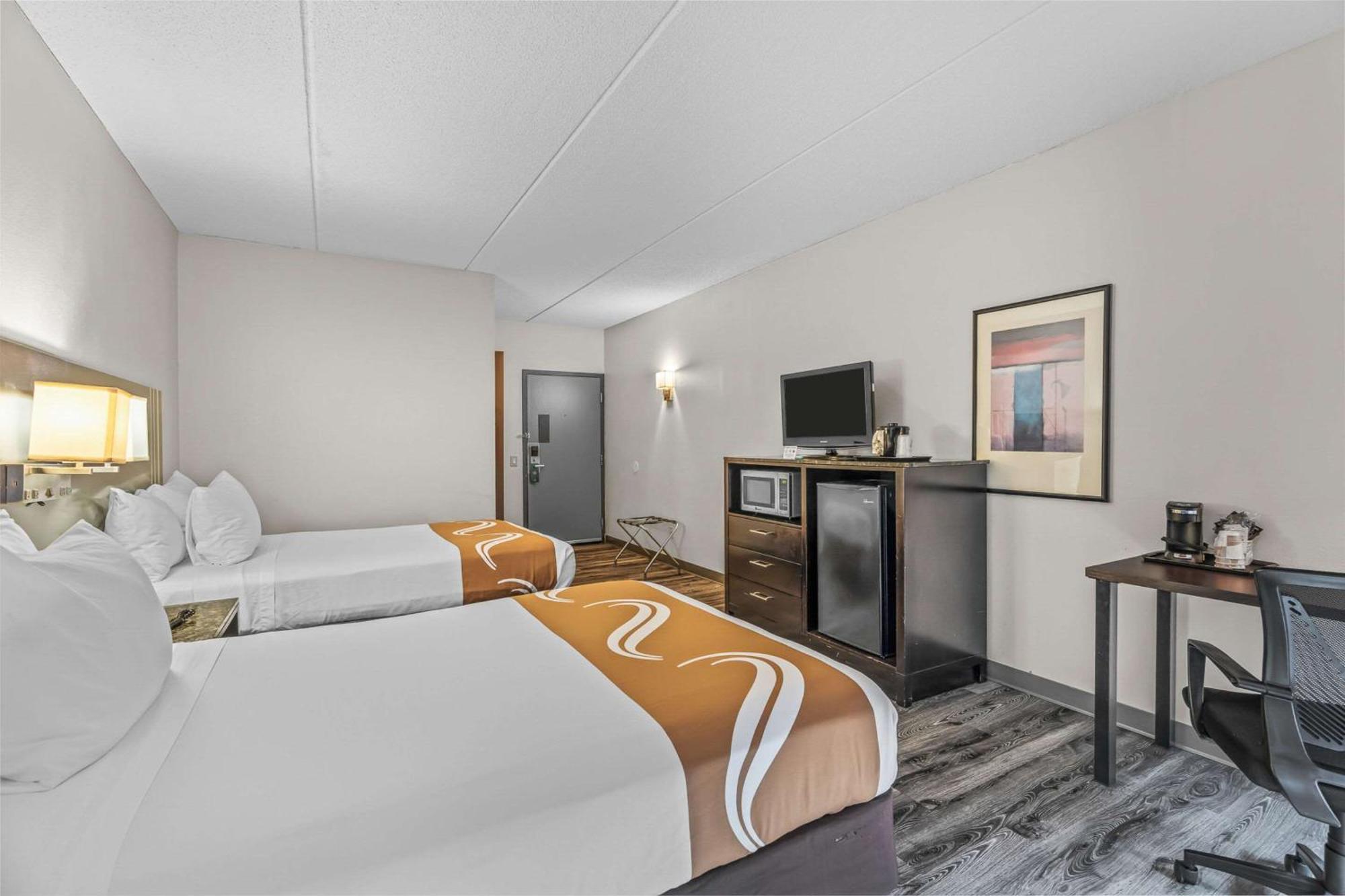 Hotel Quality & Mall Of America - Msp Airport 3*