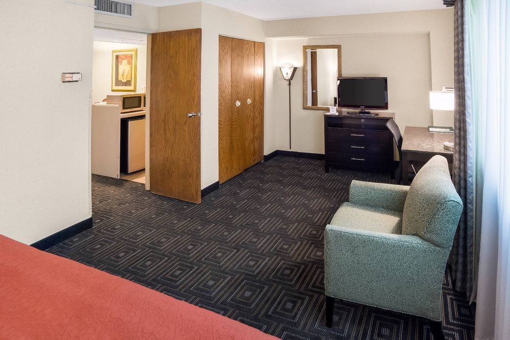 Quality & Mall Of America - Msp Airport Hotel 3*